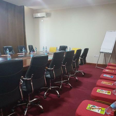 Nashera Hotel Dodoma Luaran gambar