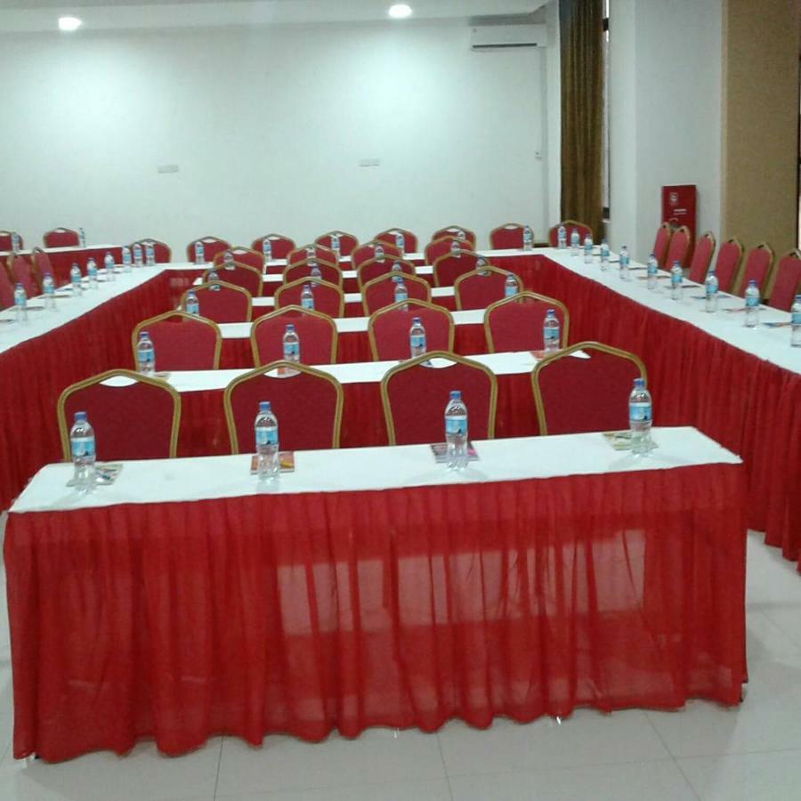Nashera Hotel Dodoma Luaran gambar