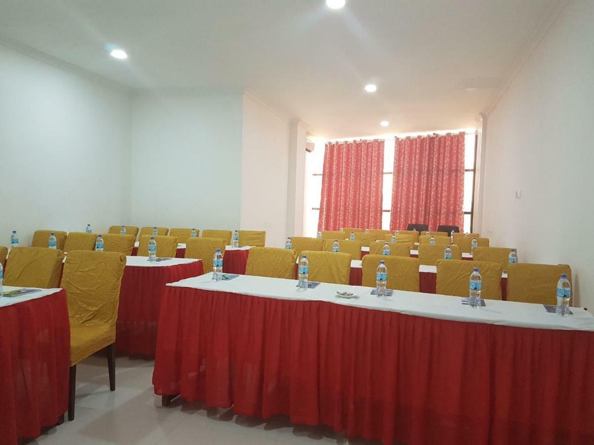 Nashera Hotel Dodoma Luaran gambar